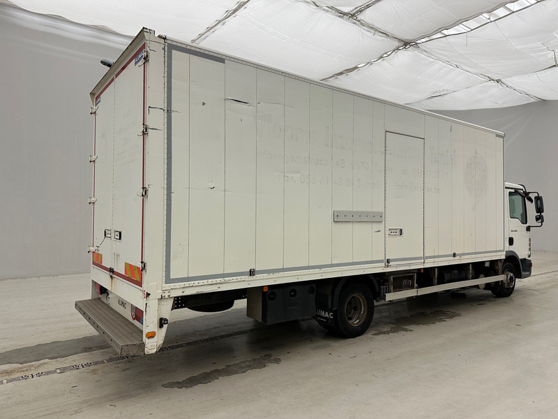 MAN TGL 12.220 - Camion fourgon: photos 4 MAN TGL 12.220 - Camion fourgon: photos 4