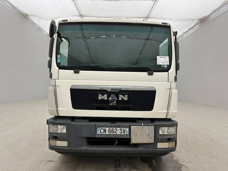 MAN TGM 15.250 - Camion citerne: photos 2 MAN TGM 15.250 - Camion citerne: photos 2
