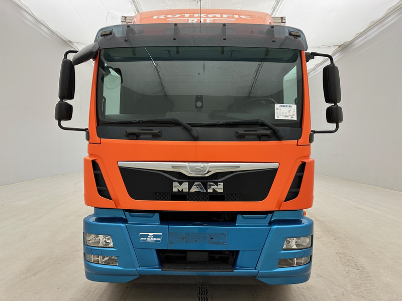 MAN TGM 18.290 - Camion fourgon: photos 2 MAN TGM 18.290 - Camion fourgon: photos 2