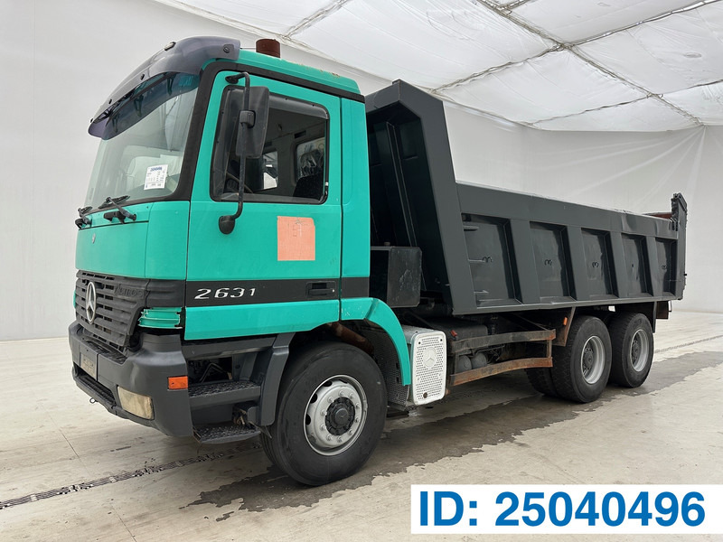 Mercedes-Benz Actros 2631K - 6X4 - Camion benne: photos 1 Mercedes-Benz Actros 2631K - 6X4 - Camion benne: photos 1