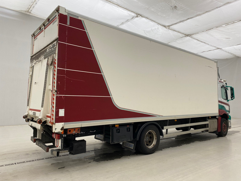 Mercedes-Benz Antos 1832 - Camion fourgon: photos 4 Mercedes-Benz Antos 1832 - Camion fourgon: photos 4