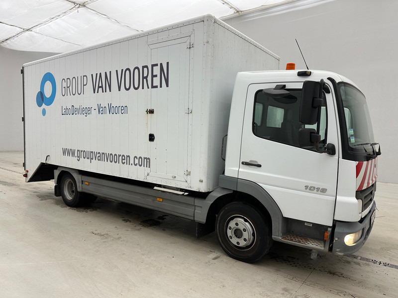 Mercedes-Benz Atego 1018 - Camion fourgon: photos 3 Mercedes-Benz Atego 1018 - Camion fourgon: photos 3
