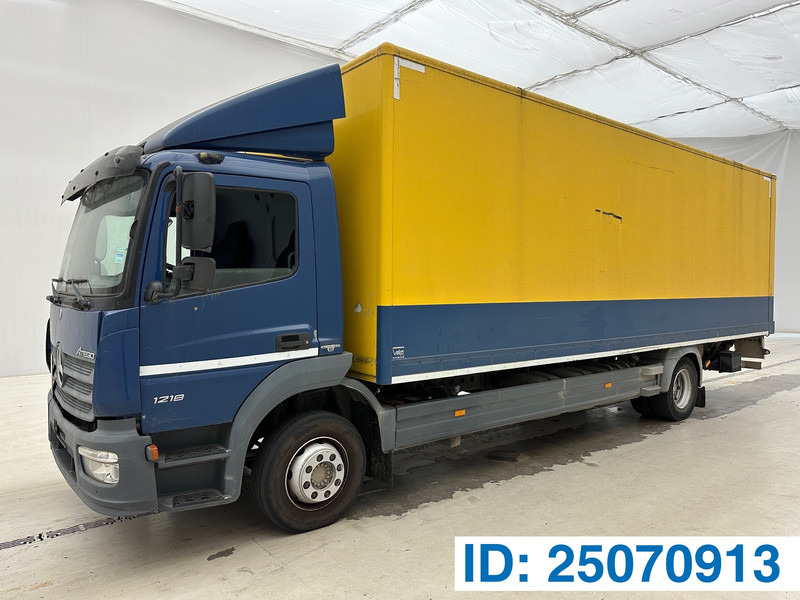 Mercedes-Benz Atego 1218 - Camion fourgon: photos 1 Mercedes-Benz Atego 1218 - Camion fourgon: photos 1