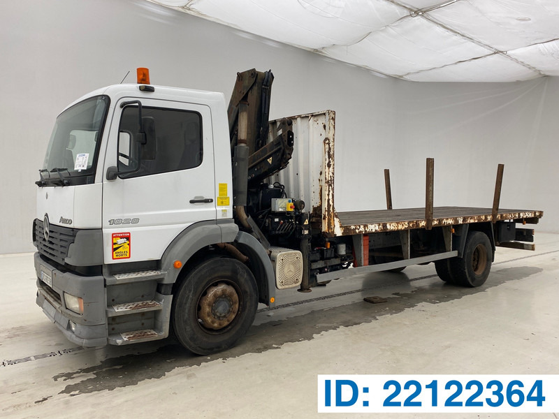 Mercedes-Benz Atego 1828* - Camion plateau, Camion grue: photos 1 Mercedes-Benz Atego 1828* - Camion plateau, Camion grue: photos 1