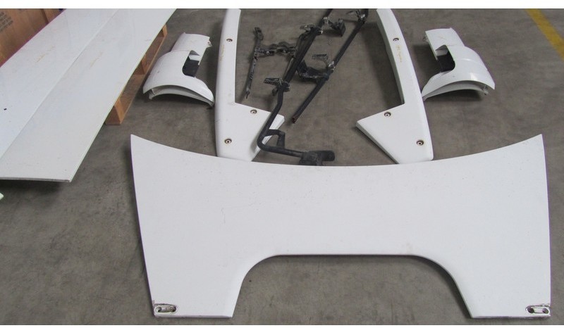 Mercedes-Benz Spoilerset MP2-MP3 Megaspace - Cabine et intérieur: photos 2 Mercedes-Benz Spoilerset MP2-MP3 Megaspace - Cabine et intérieur: photos 2