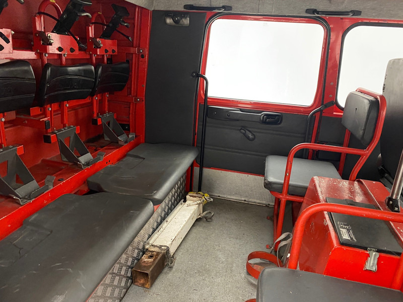 Renault M 210 - Camion de pompier: photos 4 Renault M 210 - Camion de pompier: photos 4