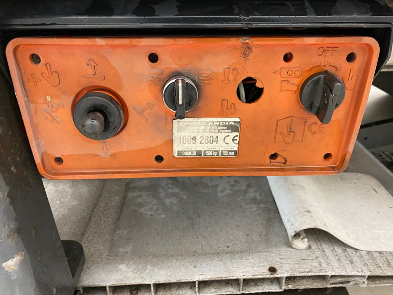 Camion frigorifique Renault Midlum 300 DXi: photos 11 Camion frigorifique Renault Midlum 300 DXi: photos 11