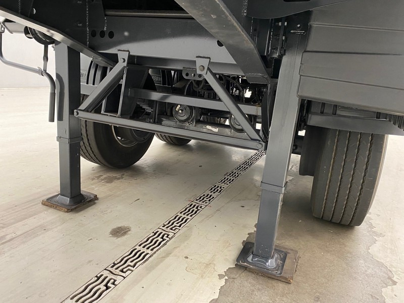 Semi-remorque porte-conteneur/ Caisse mobile neuf SERGOMEL Chassis/Plateau 20FT - NEW: photos 12