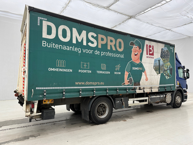 Scania P230 - Camion à rideaux coulissants: photos 4 Scania P230 - Camion à rideaux coulissants: photos 4