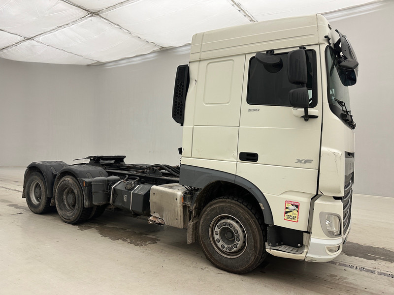 DAF XF 530 Space Cab - 6x4 - Tracteur routier: photos 3 DAF XF 530 Space Cab - 6x4 - Tracteur routier: photos 3