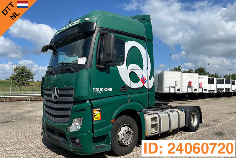 Tracteur routier Mercedes-Benz Actros 1845 BigSpace: photos 1