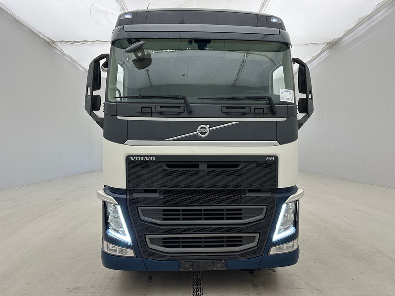 Volvo FH 420 Globetrotter - ADR - Tracteur routier: photos 2 Volvo FH 420 Globetrotter - ADR - Tracteur routier: photos 2