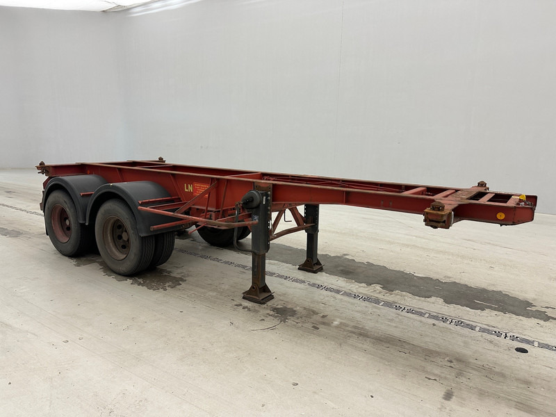 Van Hool Skelet 20 ft - Semi-remorque porte-conteneur/ Caisse mobile: photos 3 Van Hool Skelet 20 ft - Semi-remorque porte-conteneur/ Caisse mobile: photos 3