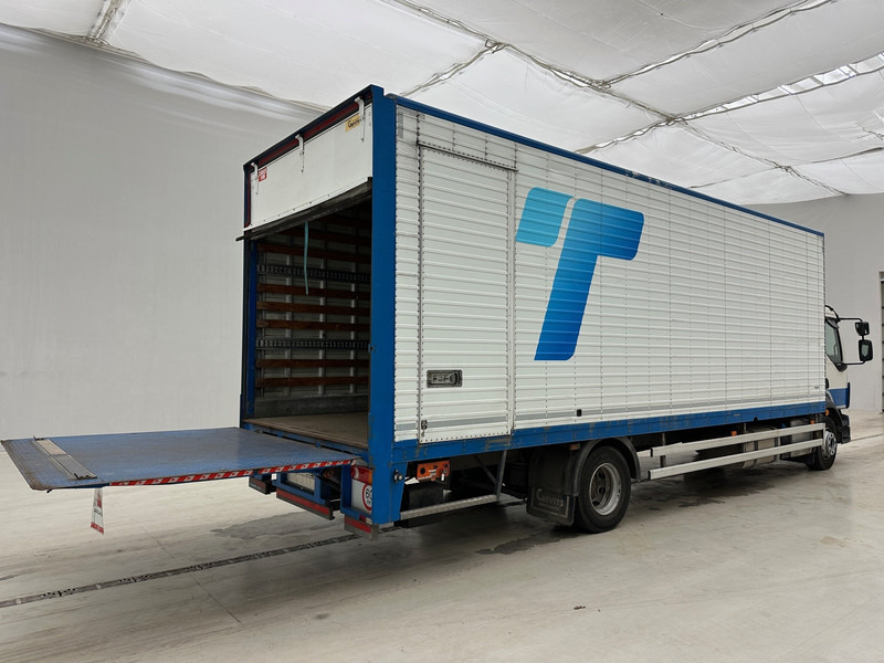 Volvo FL 280 - Camion fourgon: photos 4 Volvo FL 280 - Camion fourgon: photos 4