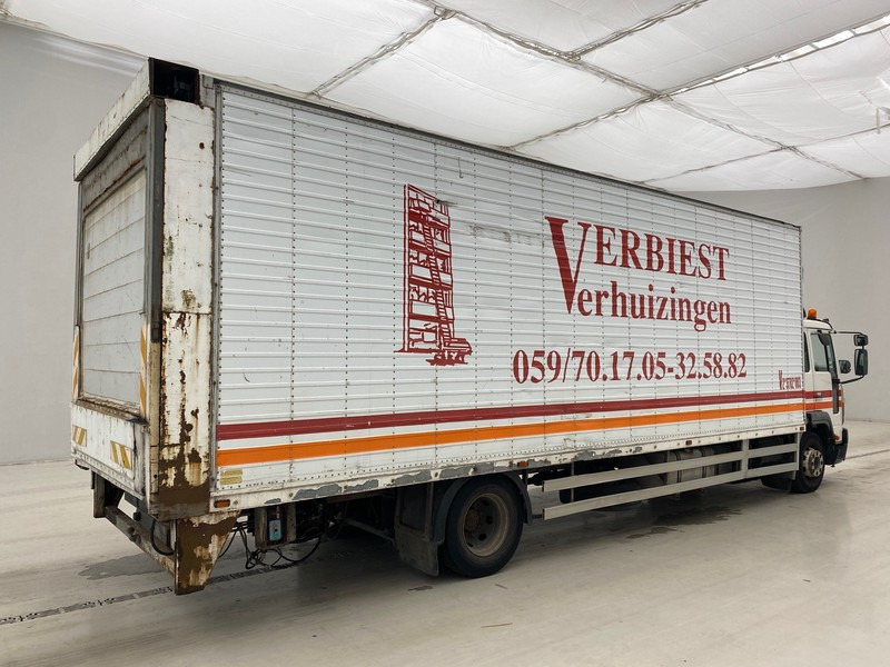 Volvo FL6.12* - Camion fourgon: photos 4 Volvo FL6.12* - Camion fourgon: photos 4