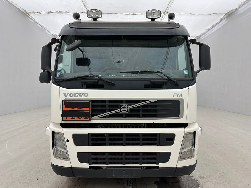 Volvo FM 410 - 6x2 - Camion citerne: photos 2 Volvo FM 410 - 6x2 - Camion citerne: photos 2