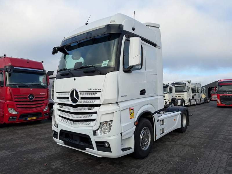 Mercedes-Benz Actros 1848 Big space Retarder Euro 6 - Tracteur routier: photos 1 Mercedes-Benz Actros 1848 Big space Retarder Euro 6 - Tracteur routier: photos 1