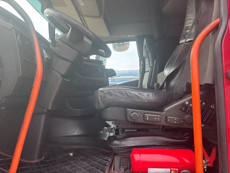 Volvo FH 540 FH 540 Dual Clutch Globetrotter Euro 6 - Tracteur routier: photos 5 Volvo FH 540 FH 540 Dual Clutch Globetrotter Euro 6 - Tracteur routier: photos 5