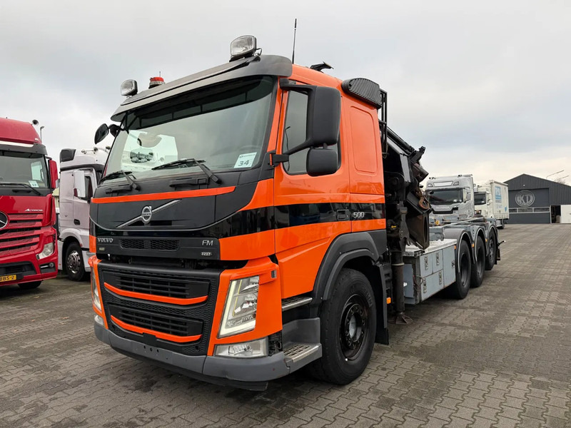 Volvo FM 500 8X4 Tridem Euro 6 Palfinger 42002 + Fly jib - Camion grue: photos 5 Volvo FM 500 8X4 Tridem Euro 6 Palfinger 42002 + Fly jib - Camion grue: photos 5