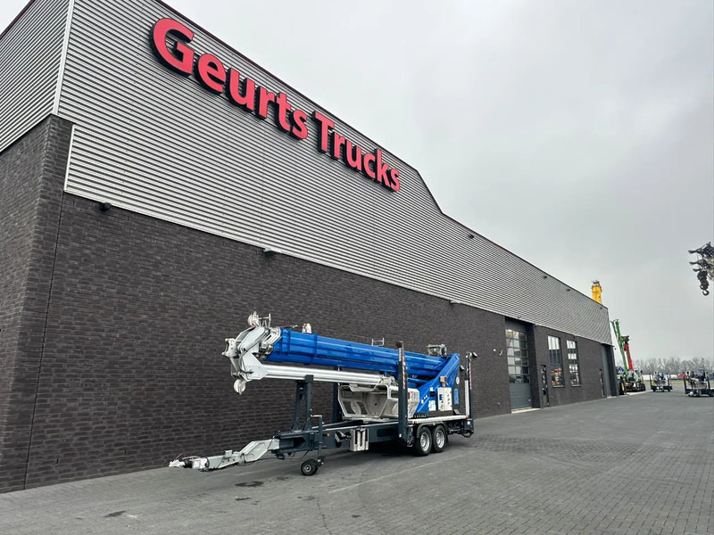 Böcker AHK 34/1800 MONTAGE KRAAN/KRAN/GRUA /CRANE - Grue tout-terrain: photos 2 Böcker AHK 34/1800 MONTAGE KRAAN/KRAN/GRUA /CRANE - Grue tout-terrain: photos 2