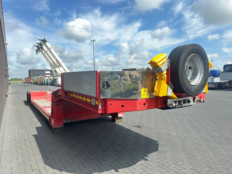 Faymonville MEGAMAX F-S42-1ACA 2 ASSEN DIEPLADER / TIEFLADER / LOW LOADER - Semi-remorque surbaissé: photos 4 Faymonville MEGAMAX F-S42-1ACA 2 ASSEN DIEPLADER / TIEFLADER / LOW LOADER - Semi-remorque surbaissé: photos 4