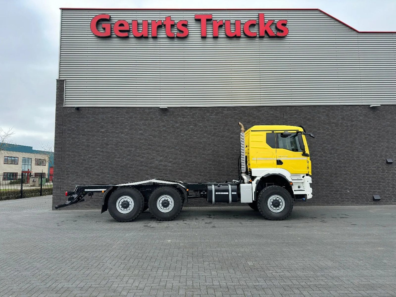 MAN TGS 33.540 6X6 BB CH HEAVY DUTY CHASSIS CABINE/N - Châssis cabine: photos 4 MAN TGS 33.540 6X6 BB CH HEAVY DUTY CHASSIS CABINE/N - Châssis cabine: photos 4