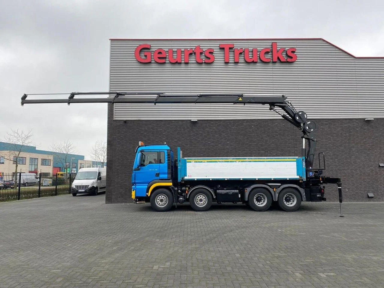 MAN TGS 35.480 8X4 KIPPER/TIPPER + HMF 2620-K5 KRAAN - Camion benne, Camion grue: photos 1 MAN TGS 35.480 8X4 KIPPER/TIPPER + HMF 2620-K5 KRAAN - Camion benne, Camion grue: photos 1