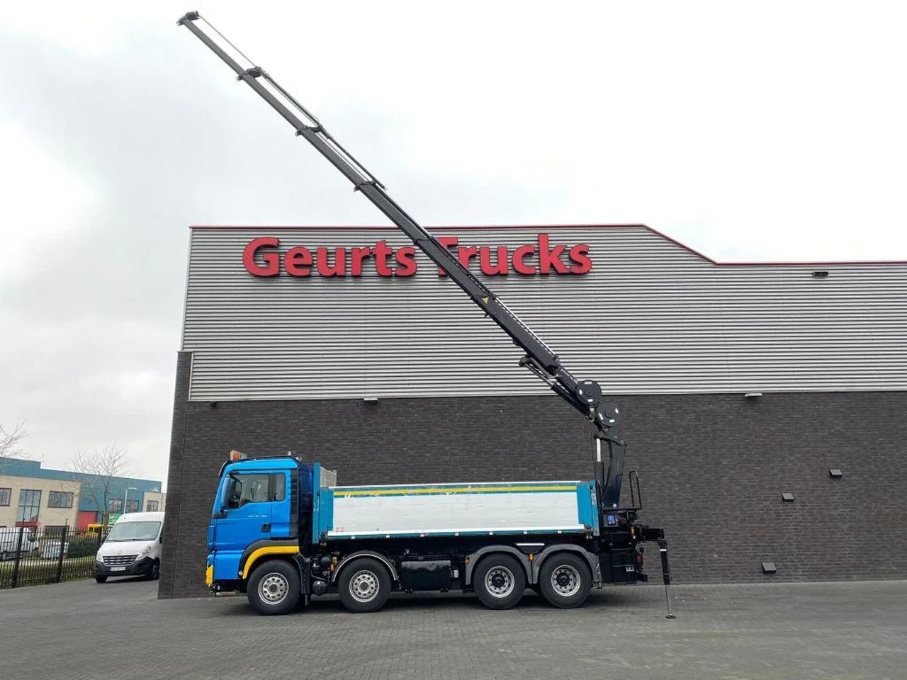 MAN TGS 35.480 8X4 KIPPER/TIPPER + HMF 2620-K5 KRAAN - Camion benne, Camion grue: photos 2 MAN TGS 35.480 8X4 KIPPER/TIPPER + HMF 2620-K5 KRAAN - Camion benne, Camion grue: photos 2
