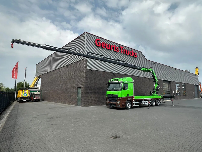 Mercedes-Benz Actros 2545 6X2 OPENLAADBAK MET FASSI F545RA.2.28 XE DINAMIC KRAAN / KRAAN/ CRANE/ GRUA - Camion grue: photos 2 Mercedes-Benz Actros 2545 6X2 OPENLAADBAK MET FASSI F545RA.2.28 XE DINAMIC KRAAN / KRAAN/ CRANE/ GRUA - Camion grue: photos 2