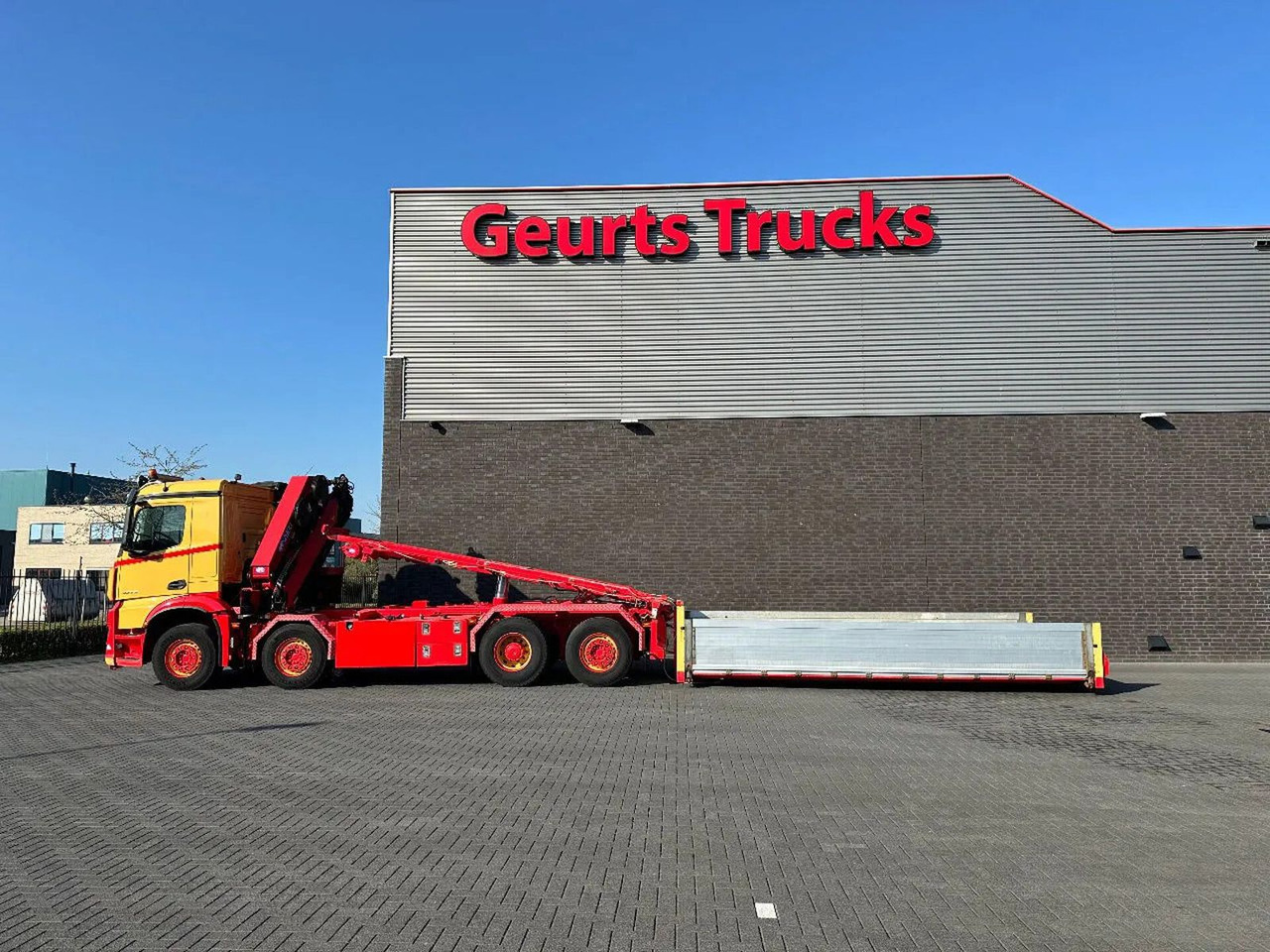 Camion ampliroll, Camion grue Mercedes-Benz Arocs 3253 L ENA 8X2/4 HMF2820 KRAAN / KRAN/ CRA: photos 11