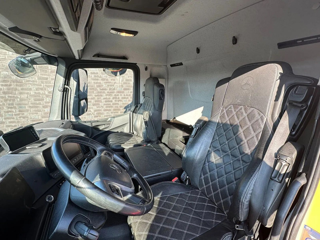 Camion ampliroll, Camion grue Mercedes-Benz Arocs 3253 L ENA 8X2/4 HMF2820 KRAAN / KRAN/ CRA: photos 17