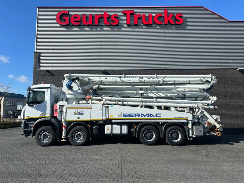Mercedes-Benz Arocs 4451 8X4 + SERMAC 5Z42 BETONPOMP/BETONPUMPE/CONCRETE PUMP - Camion pompe: photos 1 Mercedes-Benz Arocs 4451 8X4 + SERMAC 5Z42 BETONPOMP/BETONPUMPE/CONCRETE PUMP - Camion pompe: photos 1