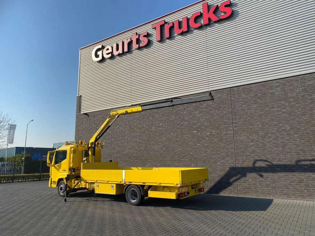 Renault D7.5 180 4X2 + PALFINGER PK 4200 KRAAN/KRAN/CRAN - Camion grue: photos 3 Renault D7.5 180 4X2 + PALFINGER PK 4200 KRAAN/KRAN/CRAN - Camion grue: photos 3
