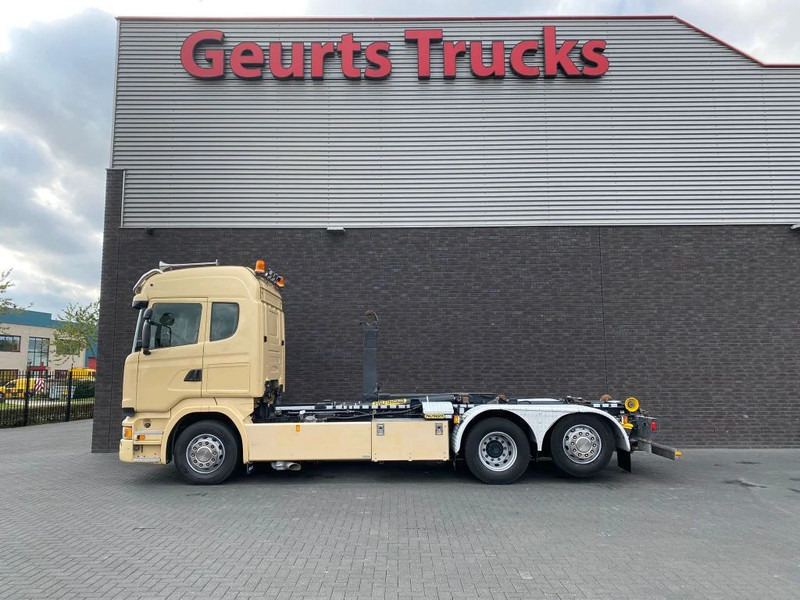 Scania R450 6X2 + PALFINGER HAAKARMSYSTEEM/ABROLLKIPPER/HOOKLIFT - Camion ampliroll: photos 2 Scania R450 6X2 + PALFINGER HAAKARMSYSTEEM/ABROLLKIPPER/HOOKLIFT - Camion ampliroll: photos 2
