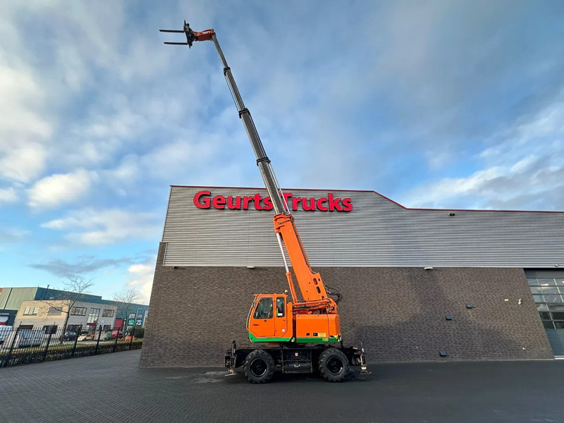 Sennebogen 608 MULTICRANE/ROUGH TERRAIN CRANE + JIB - Grue tout-terrain: photos 2 Sennebogen 608 MULTICRANE/ROUGH TERRAIN CRANE + JIB - Grue tout-terrain: photos 2