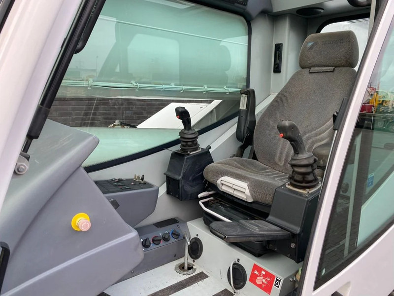 Crédit-bail de Tadano ATF 40G-2 KRAAN/KRAN/CRANE/GRUA Tadano ATF 40G-2 KRAAN/KRAN/CRANE/GRUA: photos 19 Crédit-bail de Tadano ATF 40G-2 KRAAN/KRAN/CRANE/GRUA Tadano ATF 40G-2 KRAAN/KRAN/CRANE/GRUA: photos 19