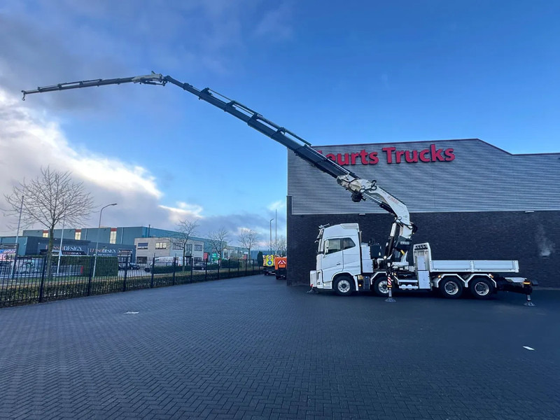 Volvo FH 16.650 8X4 TREKKER-BAKWAGEN COMBI + FASSI F1650RA.2.28 + JIB L816 KRAAN/KRAN/CRANE/GRUA - Camion grue: photos 4 Volvo FH 16.650 8X4 TREKKER-BAKWAGEN COMBI + FASSI F1650RA.2.28 + JIB L816 KRAAN/KRAN/CRANE/GRUA - Camion grue: photos 4