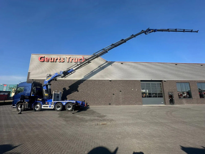 Volvo FH 540 8X4 TREKKER / BAKWAGEN MET PALFINGER PK135.002 TEC7 + JIB PJ190 KRAAN / KRAN / CRANE / GRUA - Camion grue: photos 1 Volvo FH 540 8X4 TREKKER / BAKWAGEN MET PALFINGER PK135.002 TEC7 + JIB PJ190 KRAAN / KRAN / CRANE / GRUA - Camion grue: photos 1