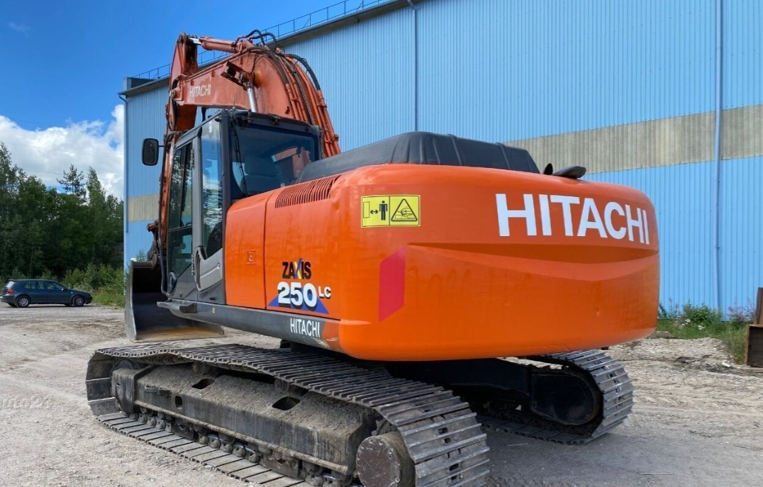 HITACHI ZX 250LC-3 - Pelle sur chenille: photos 2 HITACHI ZX 250LC-3 - Pelle sur chenille: photos 2