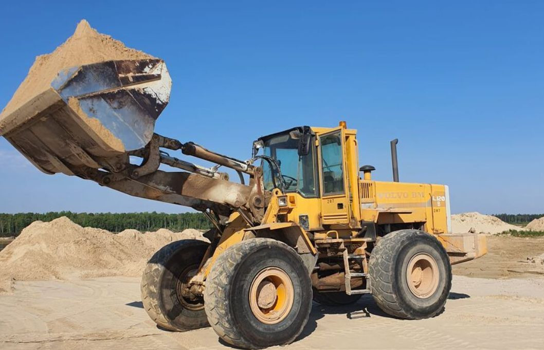 VOLVO L120B - Chargeuse sur pneus: photos 3 VOLVO L120B - Chargeuse sur pneus: photos 3