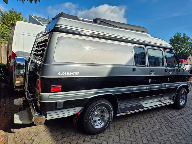 Chevrolet CAMPER CHEVY VAN 20D GLOBEMASTER V8 Diesel autom. - Camping-car: photos 4 Chevrolet CAMPER CHEVY VAN 20D GLOBEMASTER V8 Diesel autom. - Camping-car: photos 4