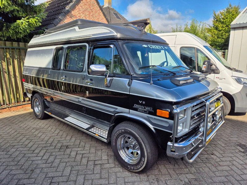 Chevrolet CAMPER CHEVY VAN 20D GLOBEMASTER V8 Diesel autom. - Camping-car: photos 1 Chevrolet CAMPER CHEVY VAN 20D GLOBEMASTER V8 Diesel autom. - Camping-car: photos 1