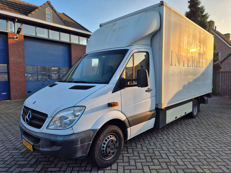 Mercedes-Benz Sprinter 516 cdi met laadklep - Fourgon grand volume: photos 2 Mercedes-Benz Sprinter 516 cdi met laadklep - Fourgon grand volume: photos 2