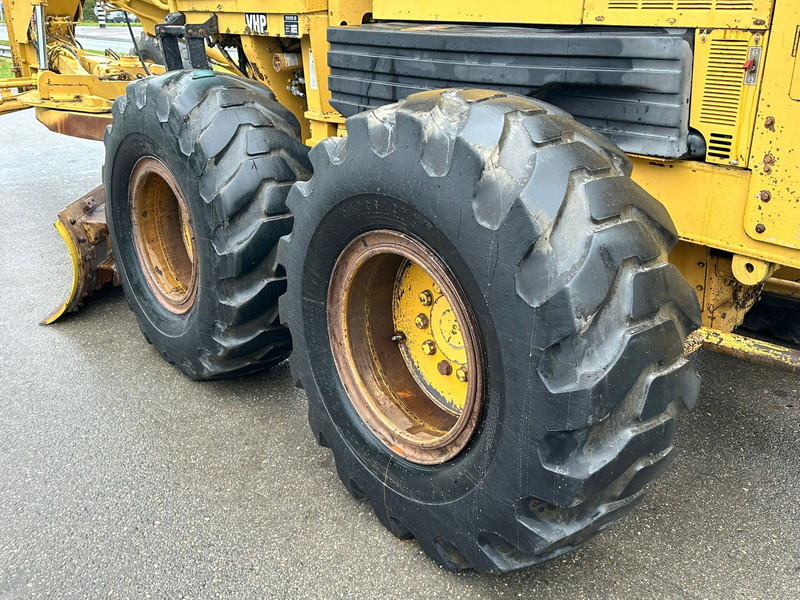 Niveleuse Caterpillar 14H: photos 10
