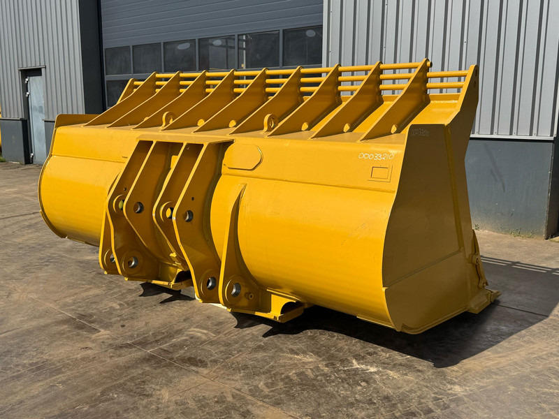 Caterpillar Loader Bucket PIN ON CAT 980, 6.0m3,134in - Godet: photos 3 Caterpillar Loader Bucket PIN ON CAT 980, 6.0m3,134in - Godet: photos 3