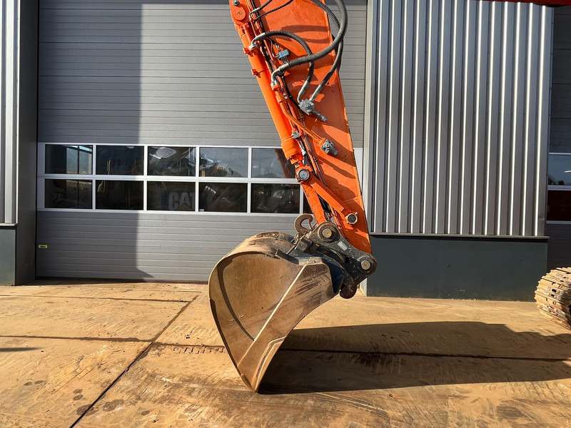 Pelle sur chenille Doosan DX255LC-3: photos 9