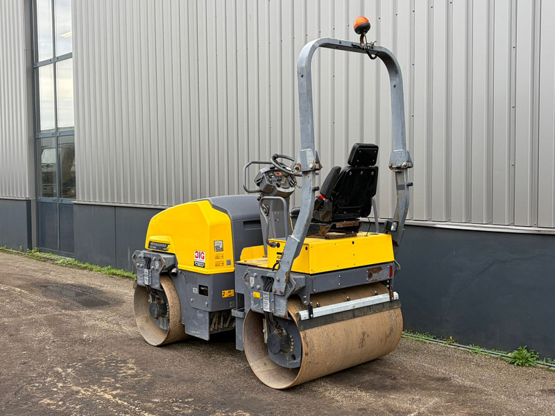 Dynapac CC1200 - Compacteur: photos 3 Dynapac CC1200 - Compacteur: photos 3