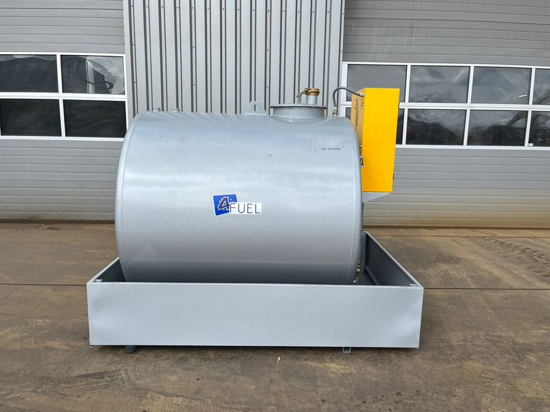 Emiliana Serbatoi Emiliana Serbatoi TF3/50 3000Ltr. - Cuve de stockage: photos 1 Emiliana Serbatoi Emiliana Serbatoi TF3/50 3000Ltr. - Cuve de stockage: photos 1