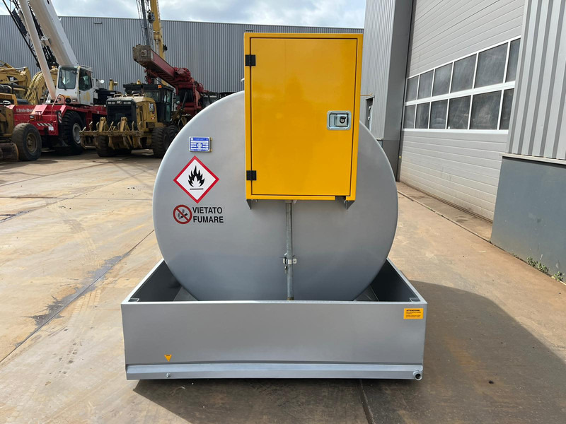 Emiliana Serbatoi Emiliana Serbatoi TF3/50 3000Ltr. - Cuve de stockage: photos 4 Emiliana Serbatoi Emiliana Serbatoi TF3/50 3000Ltr. - Cuve de stockage: photos 4