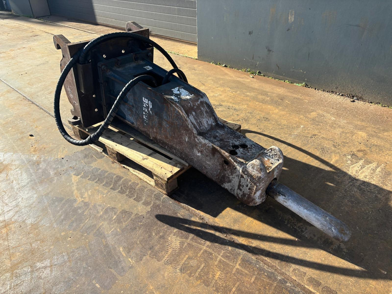 Hammer Mustang HM1000 CW40 - Marteau hydraulique: photos 3 Hammer Mustang HM1000 CW40 - Marteau hydraulique: photos 3